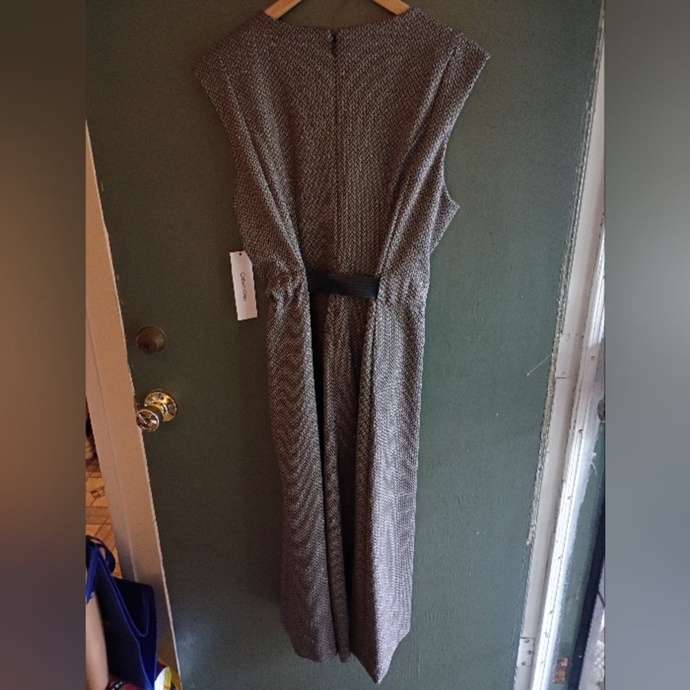 CALVIN KLEIN DRESS NWT - Picture 3 of 7